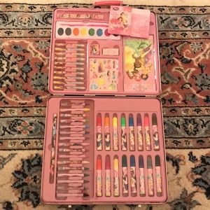 DISNEY PRINCESS TIN ART KIT